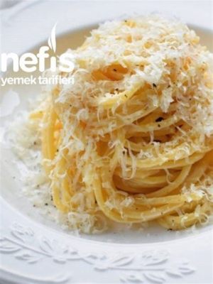  Cacio e Pepe:  Yoğun Peynir Aroması ve Taze Biberin Canlandırıcı Dokunuşu ile Birleşen Lezzet Şöleni!